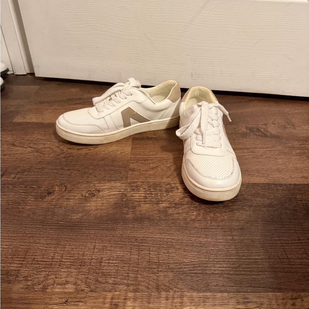 MIA White Sneakers with Subtle Gray Detail